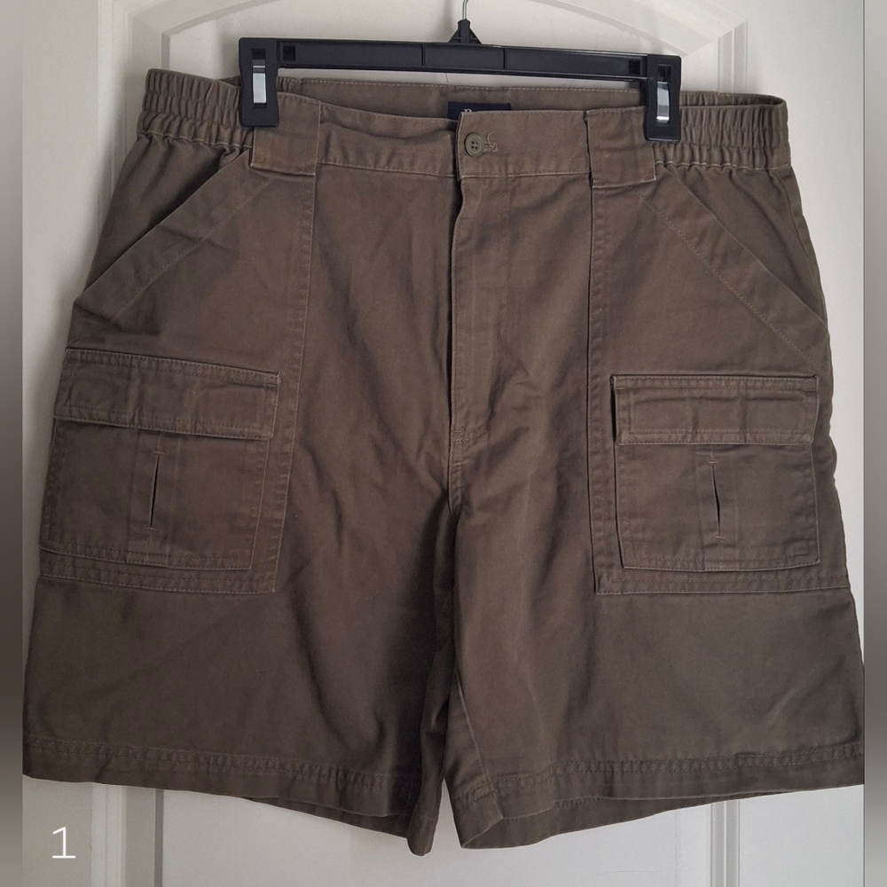 Bass cargo short hiking cotton military green size 34 utility prepy lagenlook